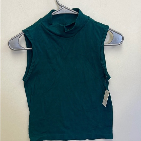 Ultra Flirt Green Fitted Tank Top with Mandarin Collar Seamless - Picture 1 of 5